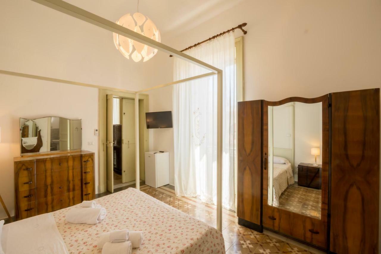 Palazzo Ashian Bed & Breakfast Acquarica del Capo Dış mekan fotoğraf