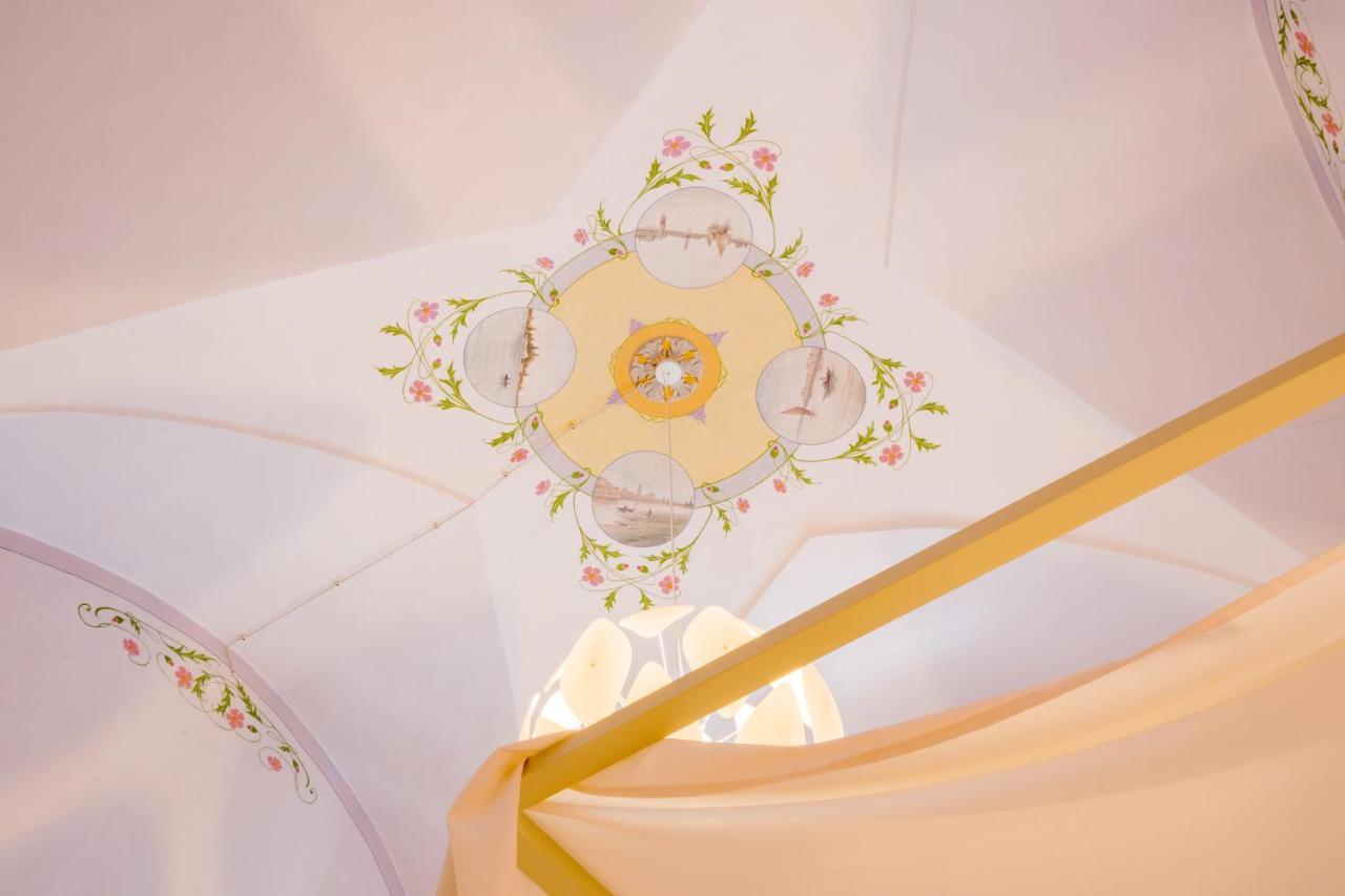 Palazzo Ashian Bed & Breakfast Acquarica del Capo Dış mekan fotoğraf