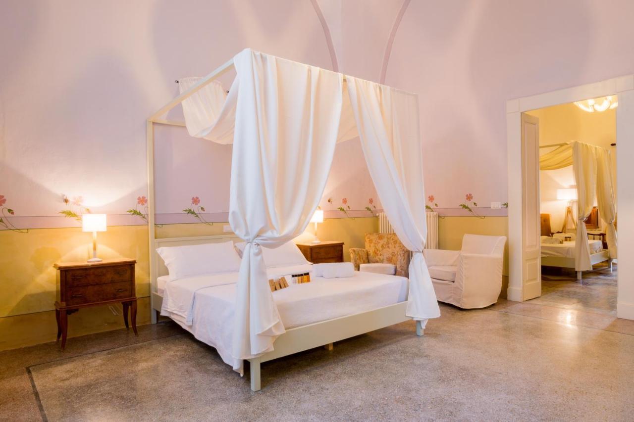 Palazzo Ashian Bed & Breakfast Acquarica del Capo Dış mekan fotoğraf